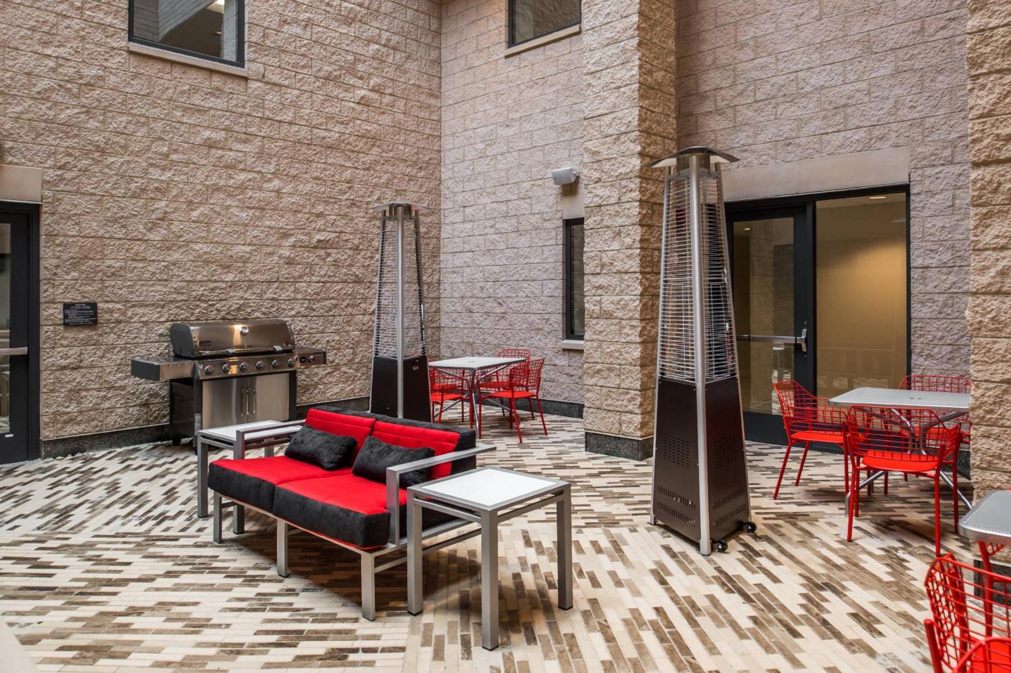 Residence Inn By Marriott Pittsburgh Oakland/University Place Exterior photo